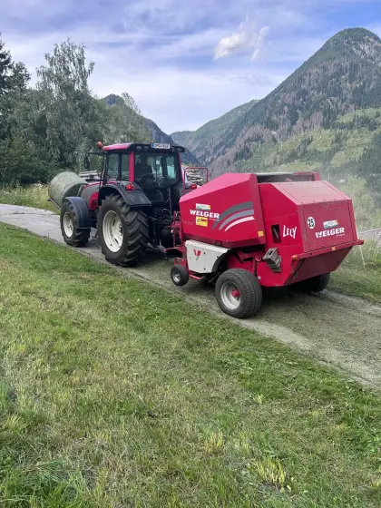 Verkaufe Welger Rundballenpresse RP235
