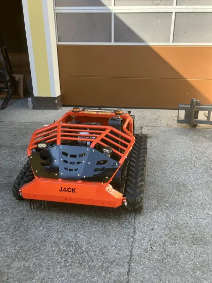 Jack Schlegelmulcher Roboter 23 PS
