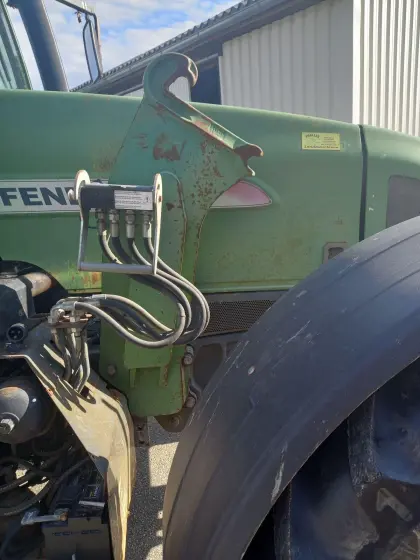 Fendt Frontladerkonsole