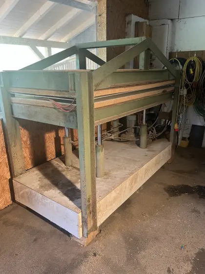 Holz-Furnierpresse