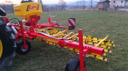 Striegel APV mit Streuer 6 m, PS 300 M1