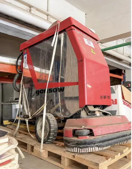 Scheuersaugmaschine