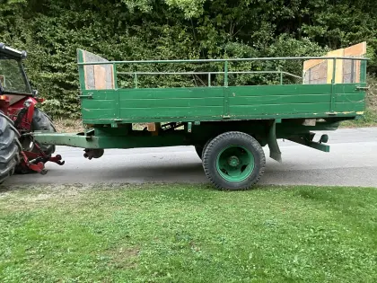 Verkaufe zwei Traktoranhänger