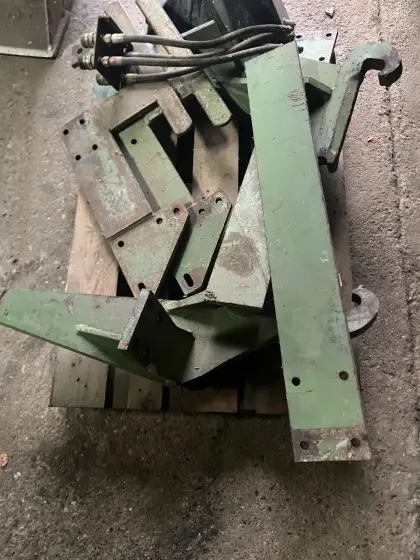 Fendt 108 Anbaukonsolen