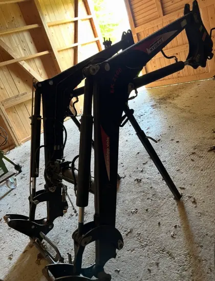 Frontlader Hydrac EK 2100 inkl. Konsole für Steyr 968/975