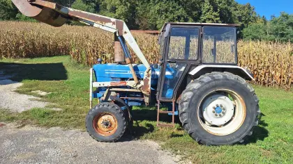 Ford 5600
