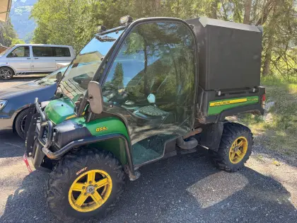 John Deere Gator 4x2