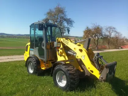 Weidemann 1770, Wacker Neuson WL 30