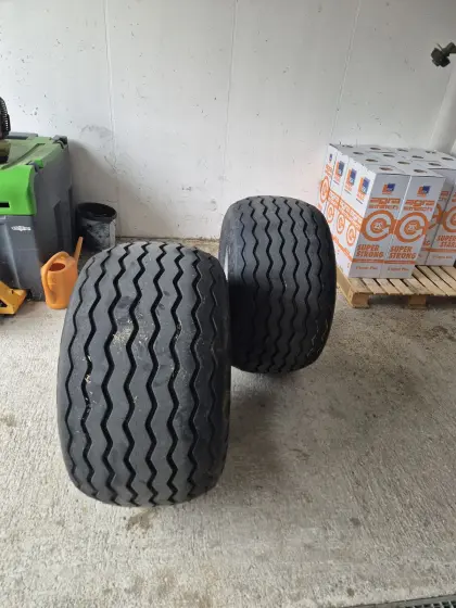 Anhängerreifen 500/50R17