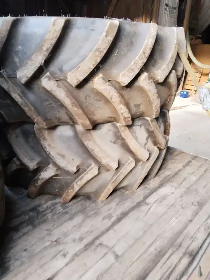 Mitas 540/65R34 und 440/65R24 AC65