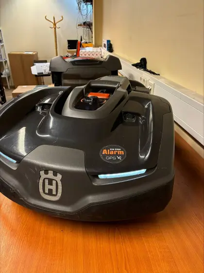 Husqvarna Automower 435X AWD