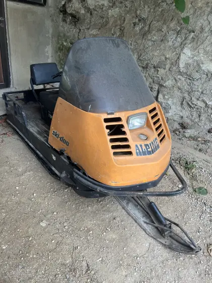 Ski-Doo Alpin 1