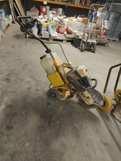 Wacker Fugenschneider BTS 1035 für Bastler