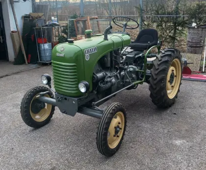 Traktor Steyr