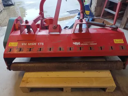 VN Schlegelmulcher mit hydr. Seitenverschiebg., neue Schlegel, MSH 175