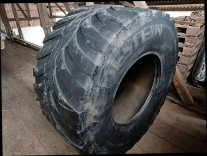 Reifen 750/60 R30,5