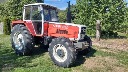 Steyr 8120