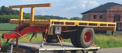 Verkaufe Ballenwagen/Anhänger