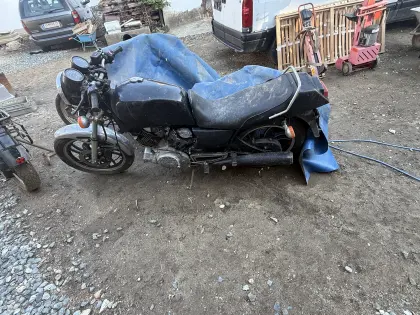 Yamaha Motorrad mit Papieren