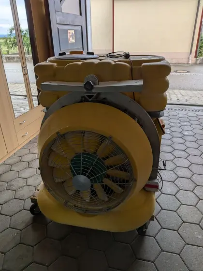 Weingartenspritze ProJet Starmixer 330