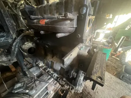 Motor Sisu 4 Zylinder