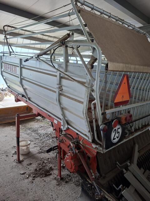 Reform Muli Ladewagen 770