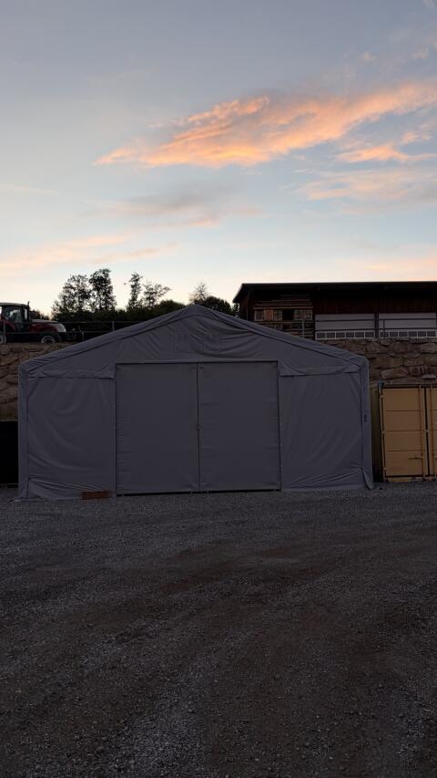 Lagerhalle, Zelthalle 8 x 8 m mit Schiebetor, verschließbar