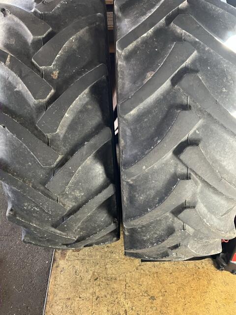Reifen 420/70R28