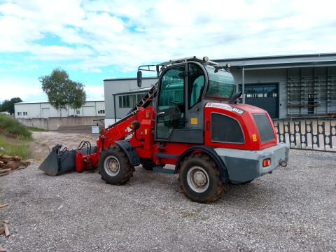 Hoflader, Teleskop-Radlader 4 t, 36 Bstd.