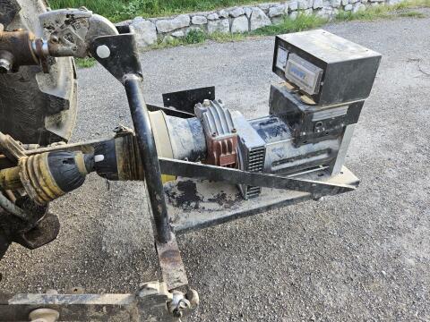 Zapfwellengenerator 15 kVA