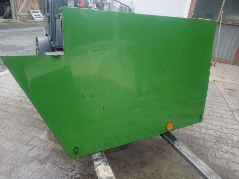John Deere 1075