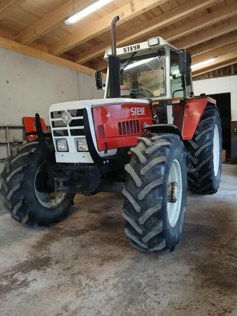 Steyr 8110