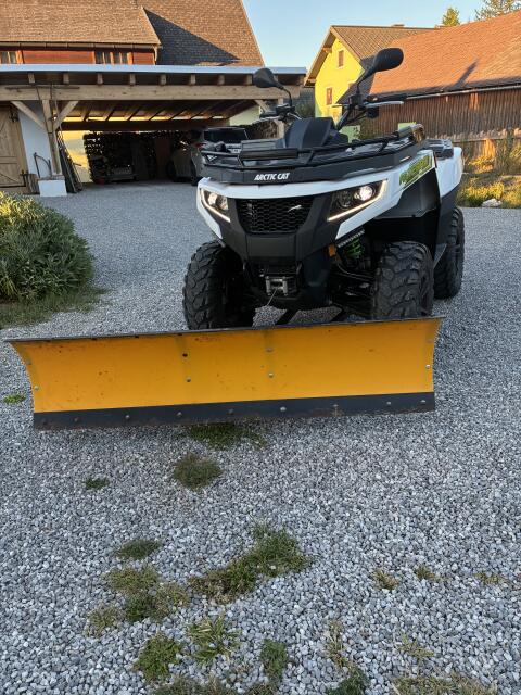 Arctic Cat 700 4x4 Alterra 700 XT