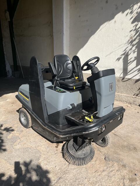Kärcher KM 120/150 R