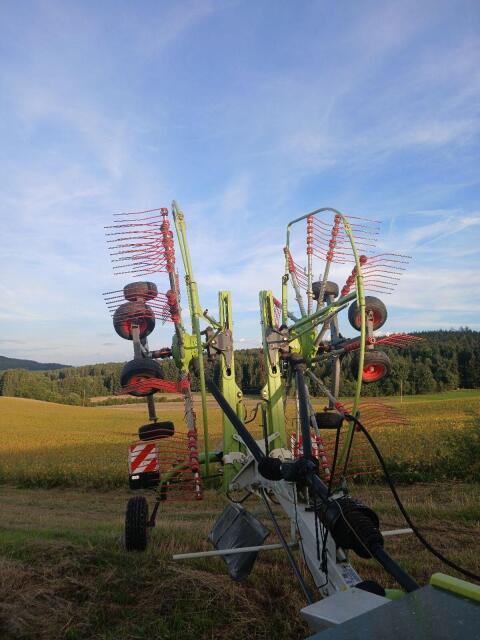 Claas Liner 2.700 Mittelschwader