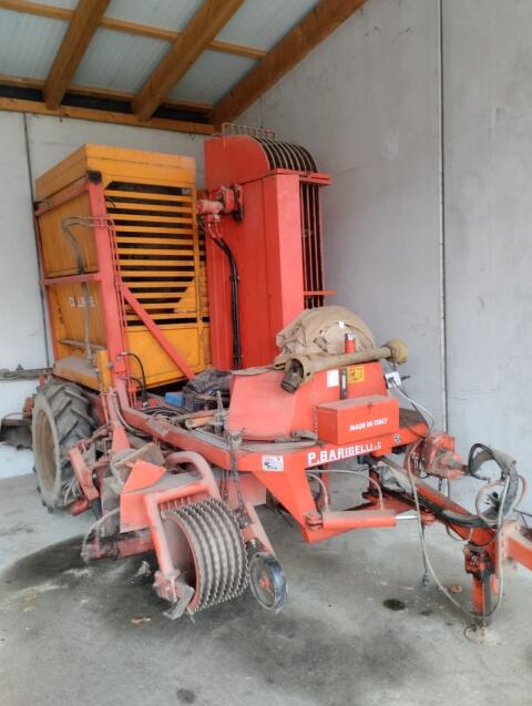 Rübenerntemaschine Barigelli Collina E