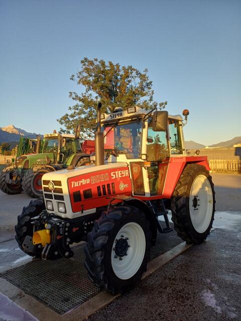 Steyr 8090 SK 2