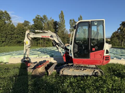 Takeuchi TB 230