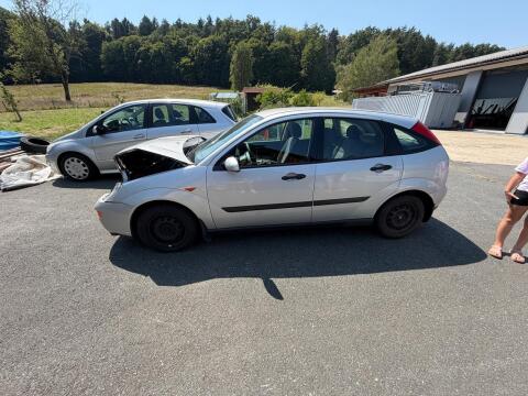 Ford Focus AMBIE 5T 1,8 TDDI/55 Limousine