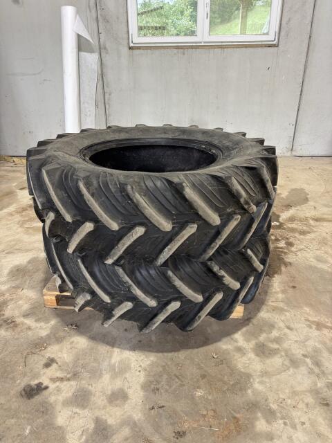 16.9 R30, 420/85 R30