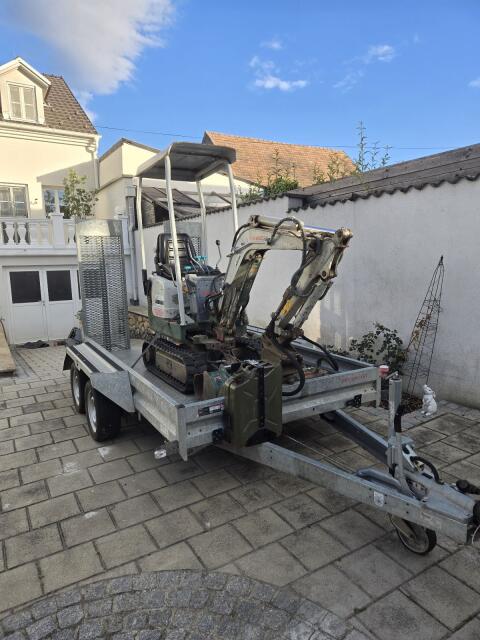 Pongratz PMT 300 16 t Baumaschinentransporter
