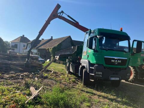 Jenz HEM 561 auf MAN, Jenz HEM 561