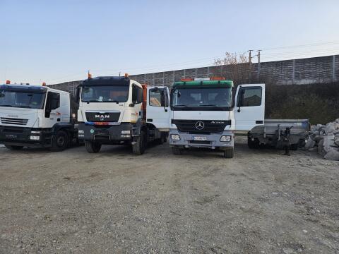 Mercedes Actros 4-Achs 3-Seiten-Kipper