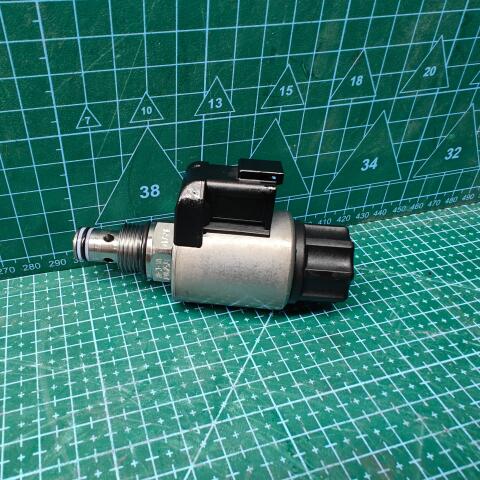Hydr.-Magnetventil Carraro VFH909-K003