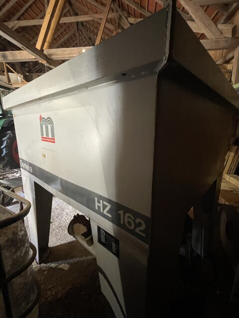 Schredder/Hacker Osmeka HZ162