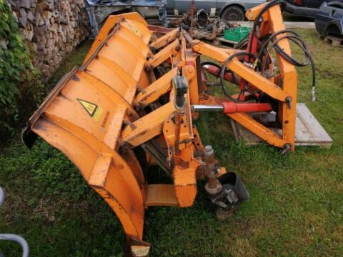 Kahlbacher Schneepflug HES 250
