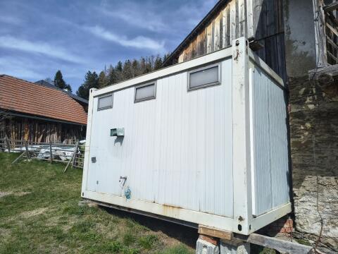 Baucontainer mit WC