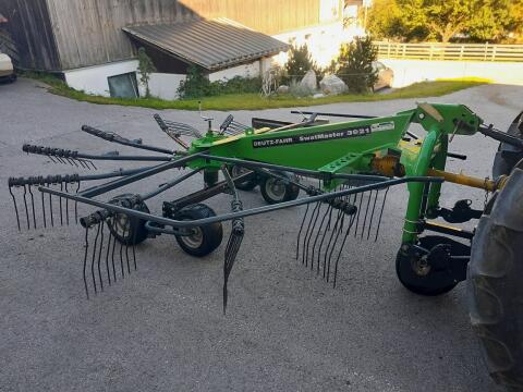 Schwader Deutz-Fahr Swat Master 3921