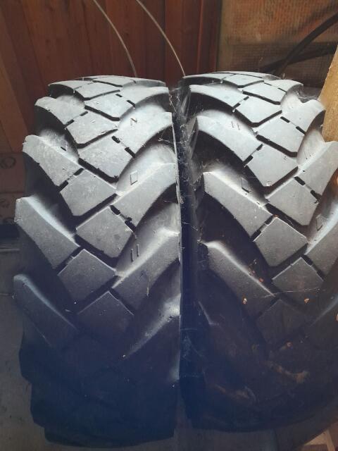 Reifen 12.5-20 Mitas