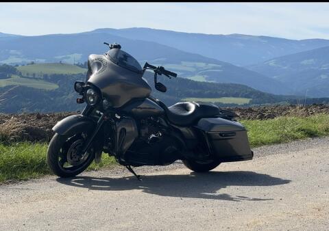 Harley-Davidson zu verkaufen, Street Glide FLHX